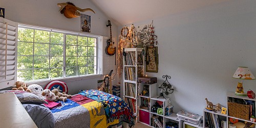 24512 Via Esquina, Calabasas, CA 91302