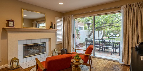 24512 Via Esquina, Calabasas, CA 91302