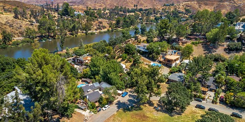 1944 Seminole Drive, Agoura Hills, CA 91301