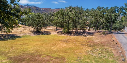 1944 Seminole Drive, Agoura Hills, CA 91301