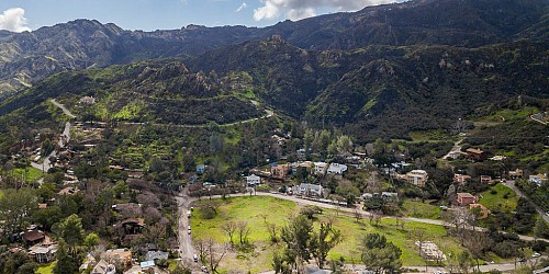 29127 Triunfo Dr., Agoura Hills,  91301