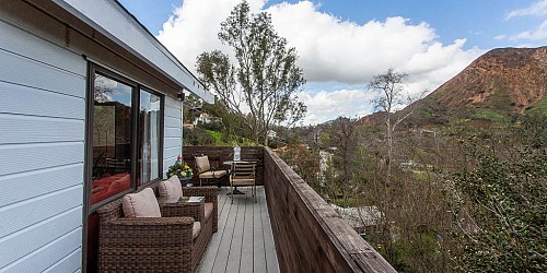 29127 Triunfo Dr., Agoura Hills,  91301