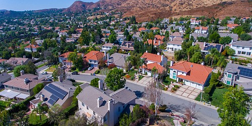 5540 Napoleon Ave, Oak Park, CA 91377