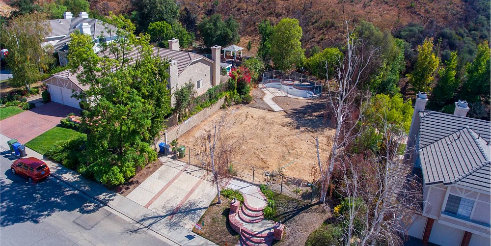 5540 Napoleon Ave, Oak Park, CA 91377