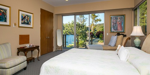 29175 S. Lakeshore Dr, Agoura, CA 91301