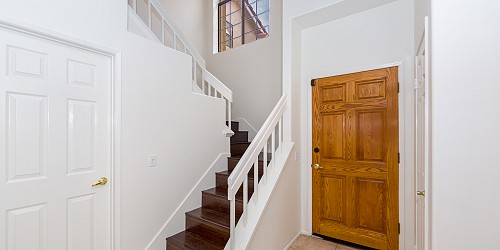 5784 Via Bensa, Oak Park, CA 91377