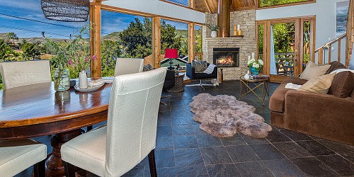 2022 Lookout Dr., Agoura Hills, CA 91301