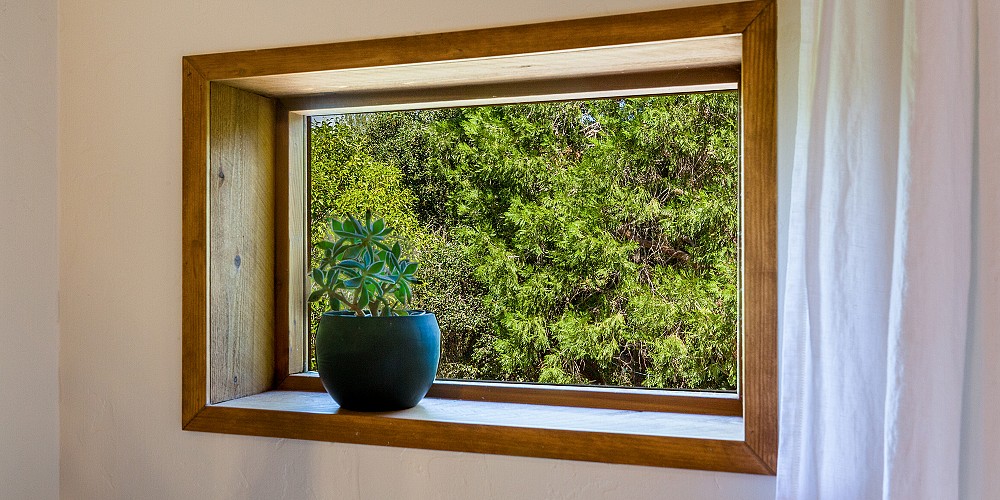 2022 Lookout Dr., Agoura Hills, CA 91301