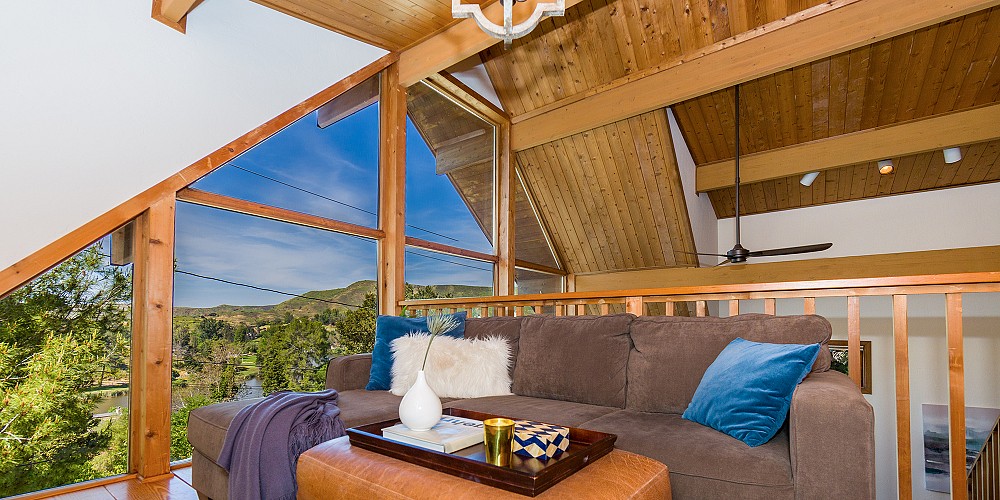 2022 Lookout Dr., Agoura Hills, CA 91301