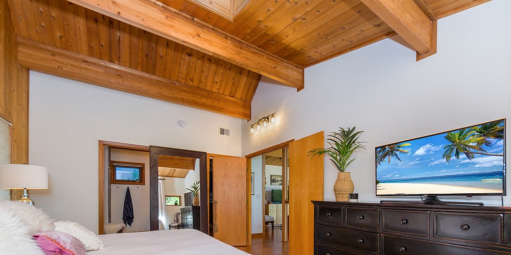 2022 Lookout Dr., Agoura Hills, CA 91301