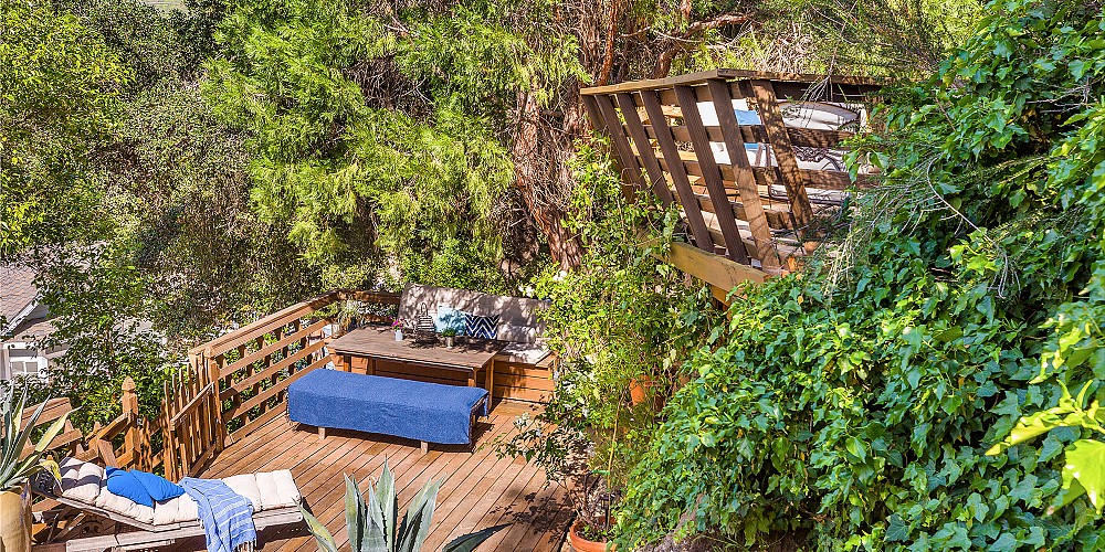 2022 Lookout Dr., Agoura Hills, CA 91301