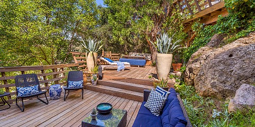 2022 Lookout Dr., Agoura Hills, CA 91301