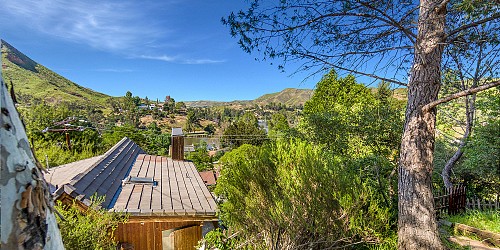 2022 Lookout Dr., Agoura Hills, CA 91301