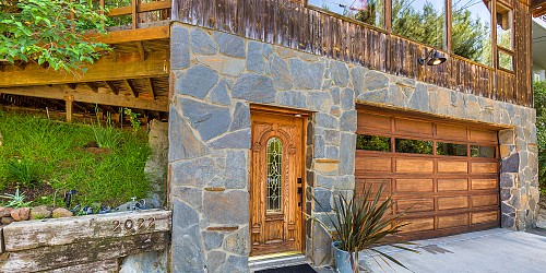 2022 Lookout Dr., Agoura Hills, CA 91301