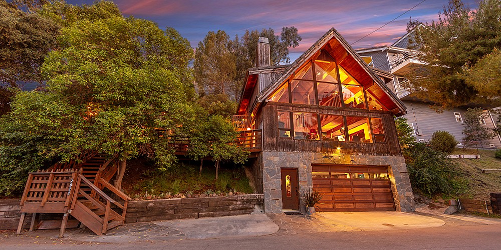 2022 Lookout Dr., Agoura Hills, CA 91301