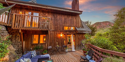 2022 Lookout Dr., Agoura Hills, CA 91301