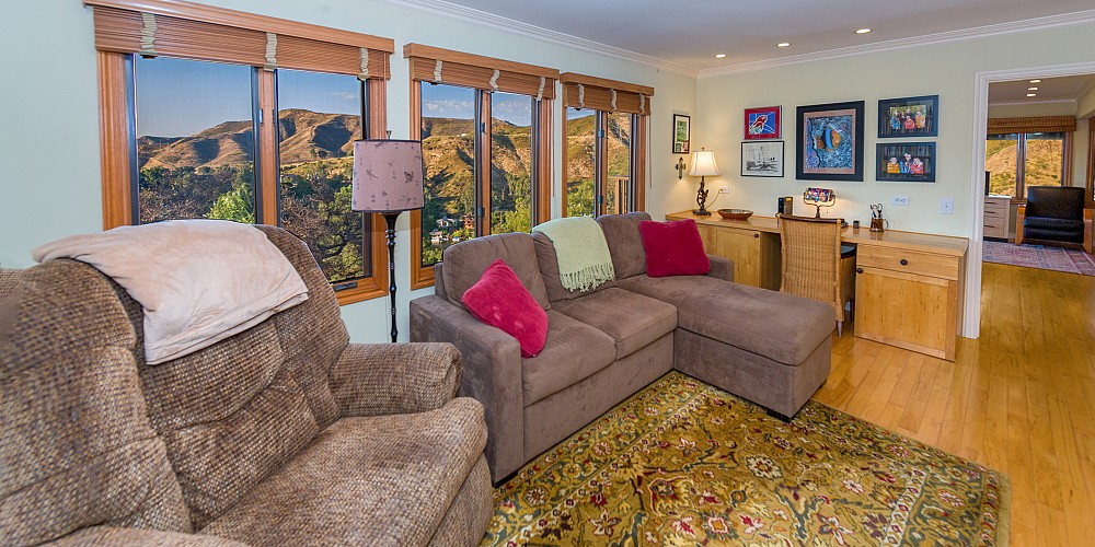 1936 Flathead Trail, Agoura Hills, CA 91301