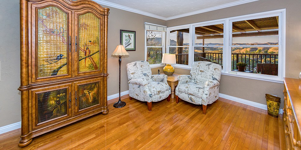 1936 Flathead Trail, Agoura Hills, CA 91301