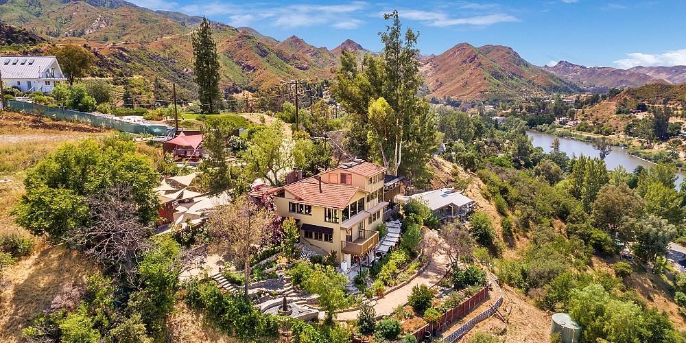 1936 Flathead Trail, Agoura Hills, CA 91301