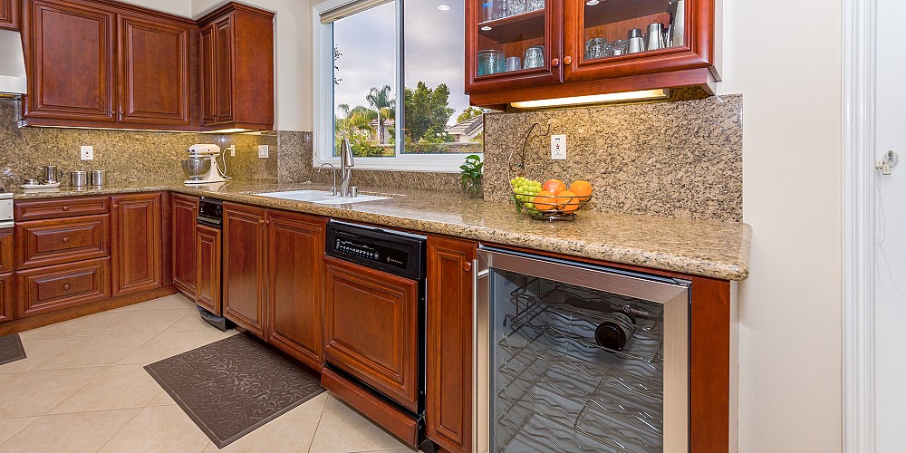 2490 Montecito Ave, Westlake Village, CA 91362