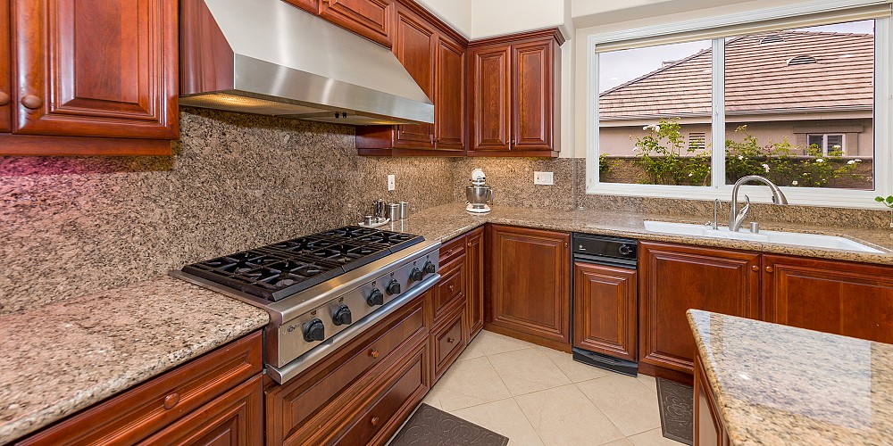 2490 Montecito Ave, Westlake Village, CA 91362