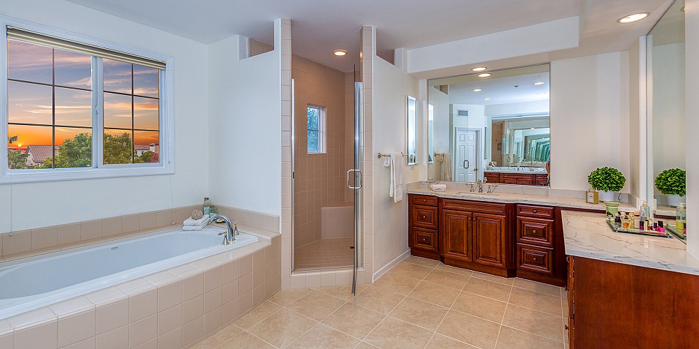 2490 Montecito Ave, Westlake Village, CA 91362