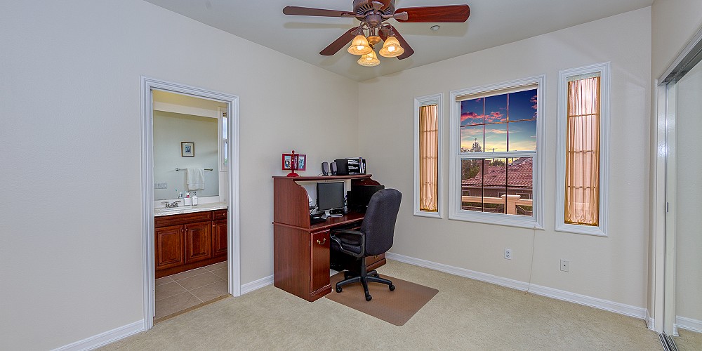 2490 Montecito Ave, Westlake Village, CA 91362