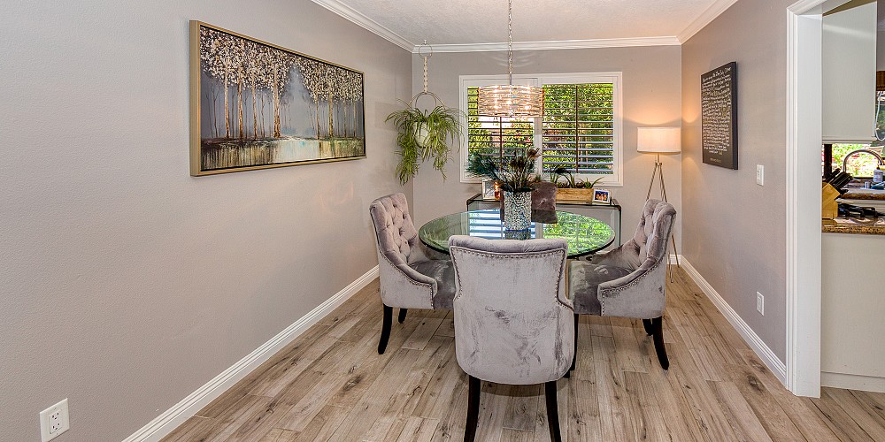 543 Innwood Road, Simi Valley, CA 90365