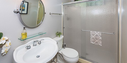 543 Innwood Road, Simi Valley, CA 90365