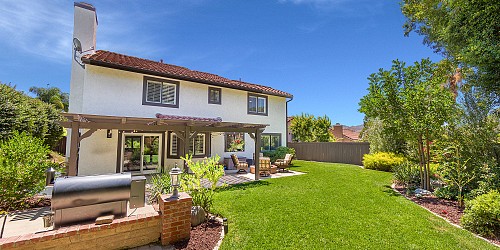 543 Innwood Road, Simi Valley, CA 90365