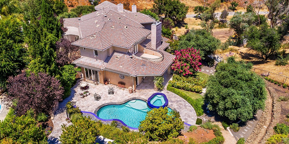 30124 Mulholland Hwy, Agoura Hills, CA 91301