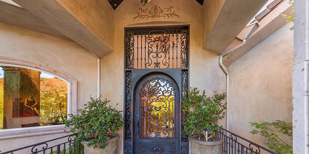 30124 Mulholland Hwy, Agoura Hills, CA 91301