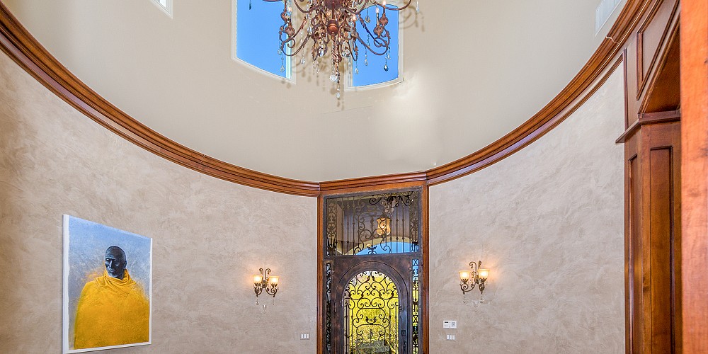 30124 Mulholland Hwy, Agoura Hills, CA 91301