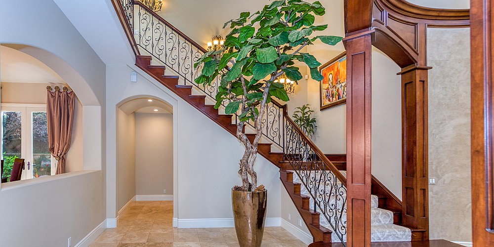 30124 Mulholland Hwy, Agoura Hills, CA 91301