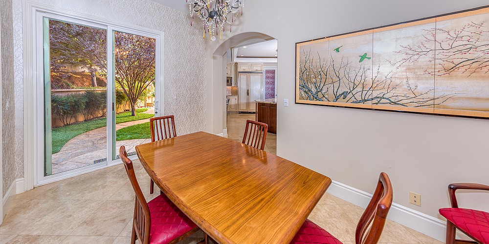 30124 Mulholland Hwy, Agoura Hills, CA 91301