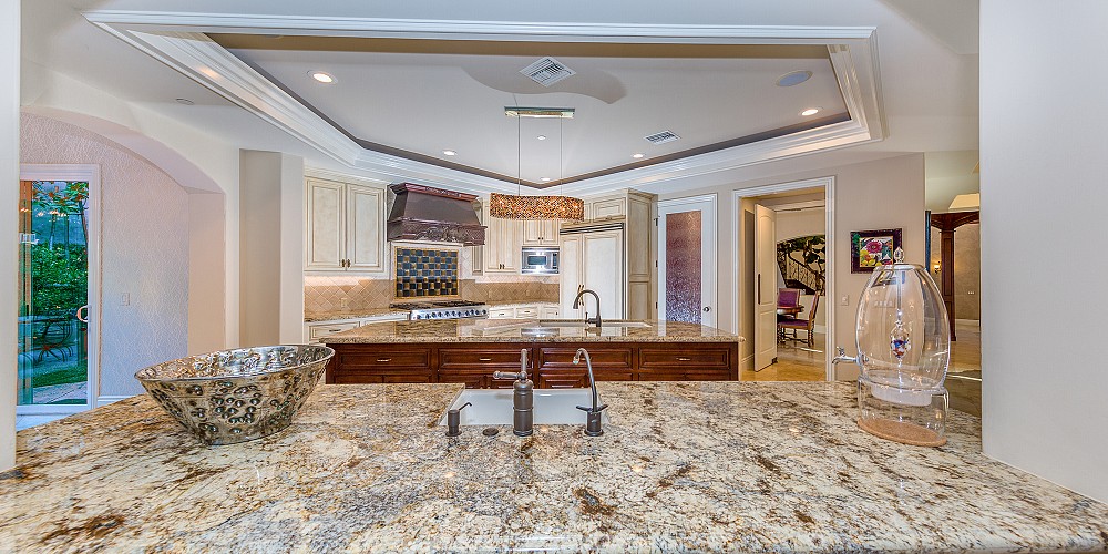 30124 Mulholland Hwy, Agoura Hills, CA 91301