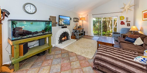 3856 Patrick Henry Pl., Agoura Hills, CA 91301