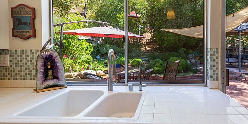 3856 Patrick Henry Pl., Agoura Hills, CA 91301