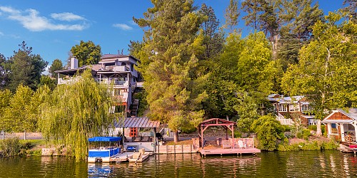 2250 Pinecrest Rd., Agoura Hills, CA 91301