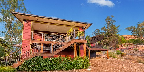 2250 Pinecrest Rd., Agoura Hills, CA 91301