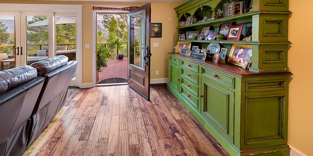 2250 Pinecrest Rd., Agoura Hills, CA 91301