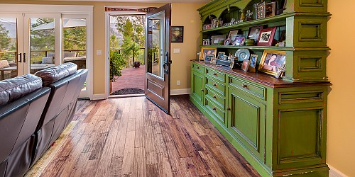 2250 Pinecrest Rd., Agoura Hills, CA 91301