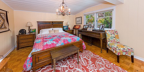 2250 Pinecrest Rd., Agoura Hills, CA 91301