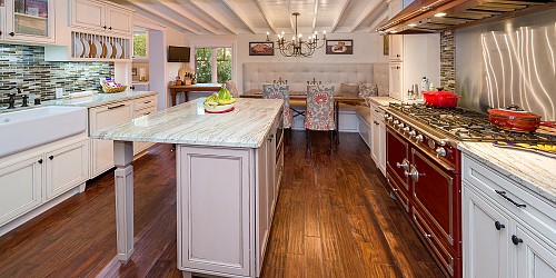 2250 Pinecrest Rd., Agoura Hills, CA 91301