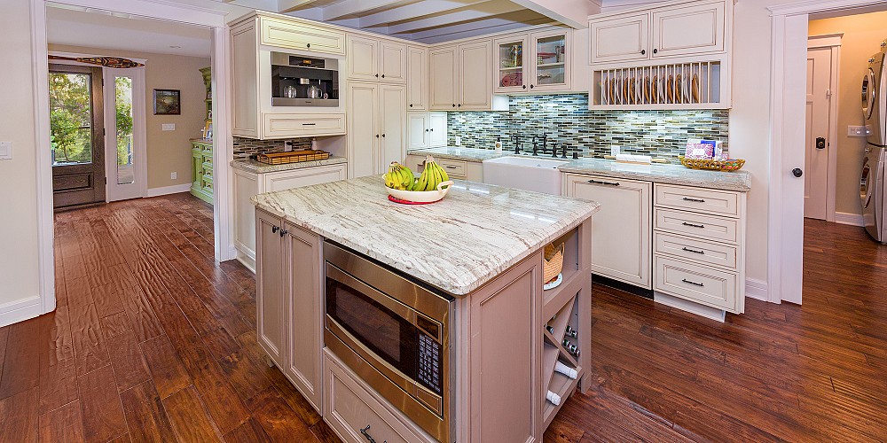 2250 Pinecrest Rd., Agoura Hills, CA 91301