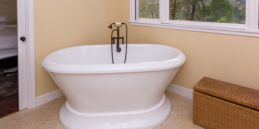 2250 Pinecrest Rd., Agoura Hills, CA 91301