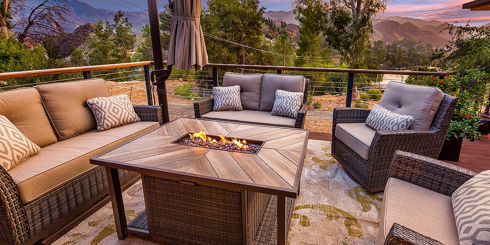 2250 Pinecrest Rd., Agoura Hills, CA 91301