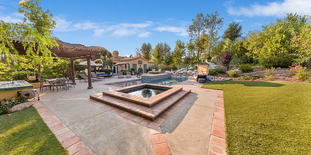 29659 Mulholland Highway, Agoura Hills, CA 91301