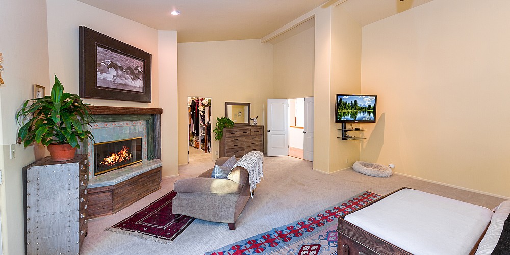 29659 Mulholland Highway, Agoura Hills, CA 91301