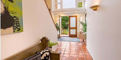 29659 Mulholland Highway, Agoura Hills, CA 91301